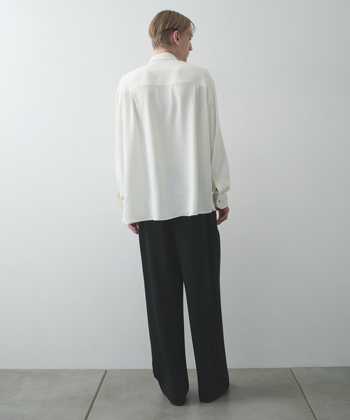 CULLNI(クルニ)の「Double Cloth Chin Tab Long Sleeve Shirt(シャツ/ブラウス・メンズ・ブラック/ホワイト/グレー・1/2)」の6枚目の写真