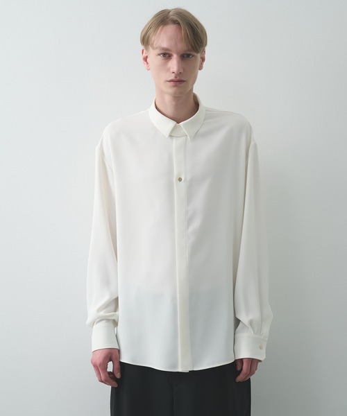 CULLNI(クルニ)の「Double Cloth Chin Tab Long Sleeve Shirt(シャツ/ブラウス・メンズ・ブラック/ホワイト/グレー・1/2)」の13枚目の写真