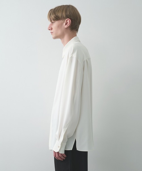 CULLNI(クルニ)の「Double Cloth Chin Tab Long Sleeve Shirt(シャツ/ブラウス・メンズ・ブラック/ホワイト/グレー・1/2)」の14枚目の写真