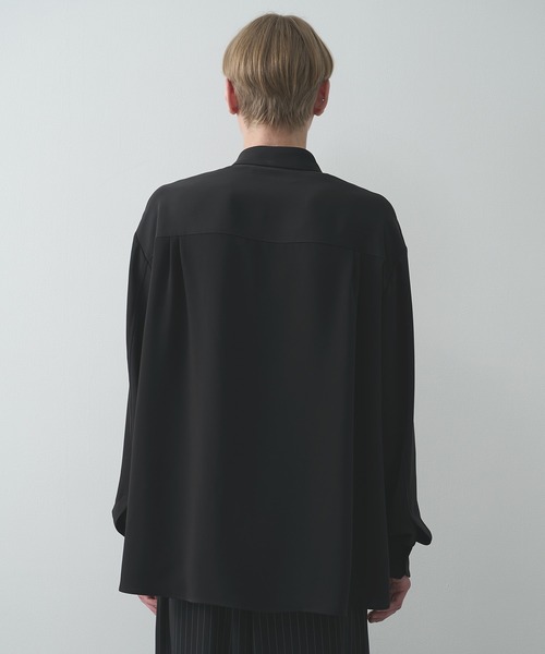 CULLNI(クルニ)の「Double Cloth Chin Tab Long Sleeve Shirt(シャツ/ブラウス・メンズ・ブラック/ホワイト/グレー・1/2)」の18枚目の写真