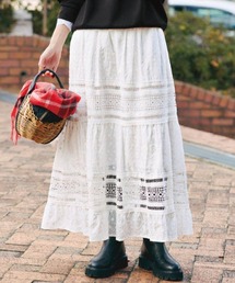 Live in comfort | リブ イン コンフォート くぼっち★とコラボ 長く愛せる 大人の豪華レーススカート〈ホワイト〉(スカート)