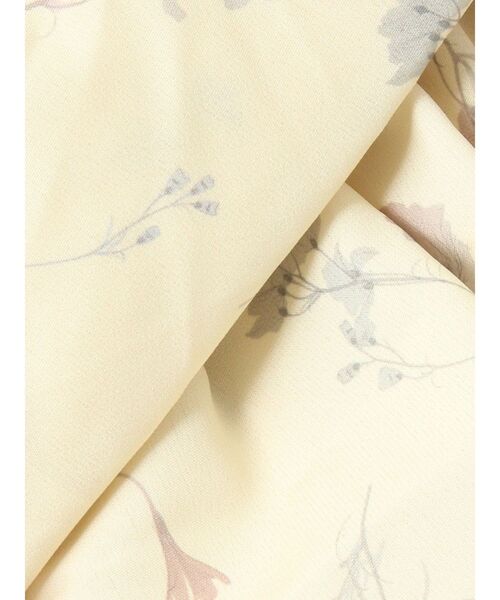 RESEXXY（リゼクシー）の「【memorif.】フラワーアメスリラッフルチュニック【セットアップ着用可能】（その他トップス・レディース・イエロー/ホワイト・FREE）」の8枚目の写真