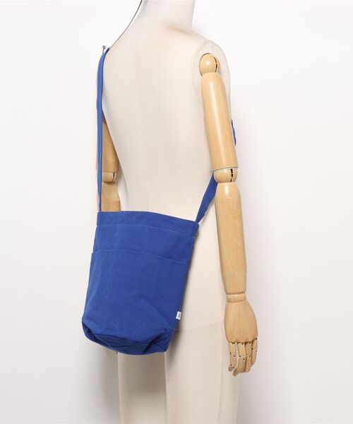 pouto(ポウト)の「【 pouto / ポウト 】 CANVAS BUCKET SHOULDER BAG / キャンバスバケットショルダーバッグ PO-015 DLI(トートバッグ・レディース・レッド/グレー/ナチュラル/ブルー/ブラック・FREE)」の16枚目の写真