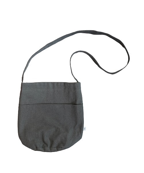 pouto(ポウト)の「【 pouto / ポウト 】 CANVAS BUCKET SHOULDER BAG / キャンバスバケットショルダーバッグ PO-015 DLI(トートバッグ・レディース・レッド/グレー/ナチュラル/ブルー/ブラック・FREE)」の2枚目の写真