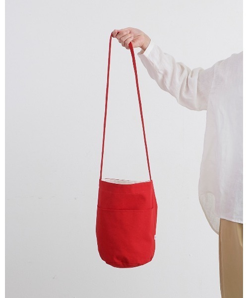 pouto(ポウト)の「【 pouto / ポウト 】 CANVAS BUCKET SHOULDER BAG / キャンバスバケットショルダーバッグ PO-015 DLI(トートバッグ・レディース・レッド/グレー/ナチュラル/ブルー/ブラック・FREE)」の5枚目の写真