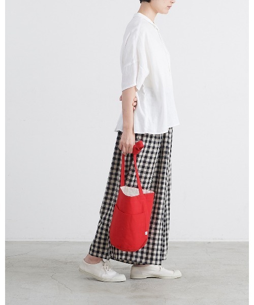 pouto(ポウト)の「【 pouto / ポウト 】 CANVAS BUCKET SHOULDER BAG / キャンバスバケットショルダーバッグ PO-015 DLI(トートバッグ・レディース・レッド/グレー/ナチュラル/ブルー/ブラック・FREE)」の7枚目の写真
