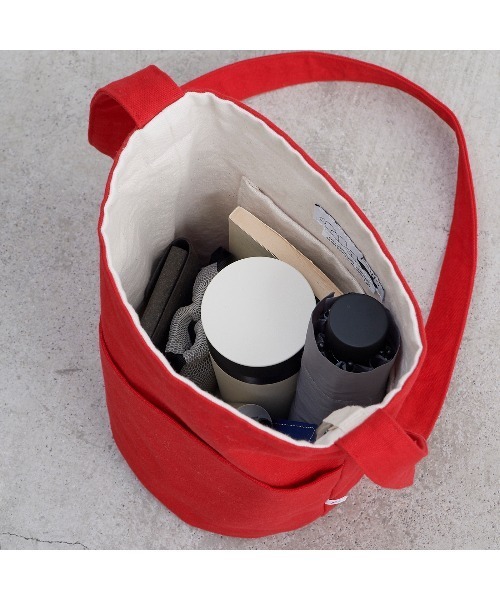 pouto(ポウト)の「【 pouto / ポウト 】 CANVAS BUCKET SHOULDER BAG / キャンバスバケットショルダーバッグ PO-015 DLI(トートバッグ・レディース・レッド/グレー/ナチュラル/ブルー/ブラック・FREE)」の10枚目の写真