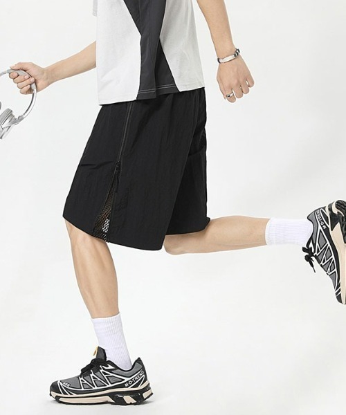 link lot(リンクロット)の「ジップ付きサイドメッシュナイロンショーツパンツ(その他パンツ・メンズ・グレー/ブラック・L/M)」の8枚目の写真
