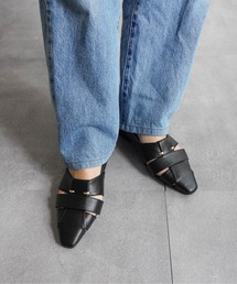 Fabby fabby（ファビィーファビィー）の「ゴールドビットグルカシューズ（パンプス）」