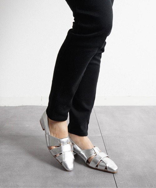 Fabby fabby(ファビィーファビィー)の「ゴールドビットグルカシューズ(パンプス・レディース・ブラック/シルバー/オフホワイト/ブルー・SMALL/MEDIUM/LARGE)」の22枚目の写真