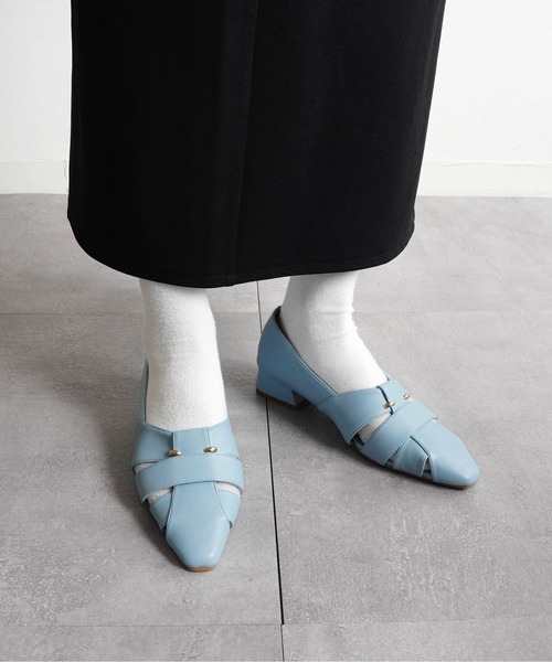 Fabby fabby(ファビィーファビィー)の「ゴールドビットグルカシューズ(パンプス・レディース・ブラック/シルバー/オフホワイト/ブルー・SMALL/MEDIUM/LARGE)」の12枚目の写真