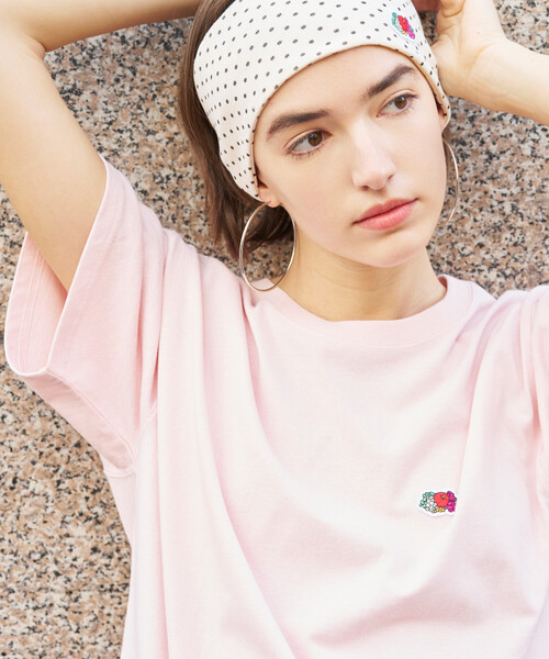 FREAK'S STORE(フリークスストア)の「FRUIT OF THE LOOM × FREAK'S STORE/フルーツオブザルーム 別注 バスケットプリント ビッグシルエットTシャツ/バックプリントTシャツ(Tシャツ/カットソー・レディース・レモンイエロー/オフホワイト/ブラック/ピンク・フリ-)」の7枚目の写真