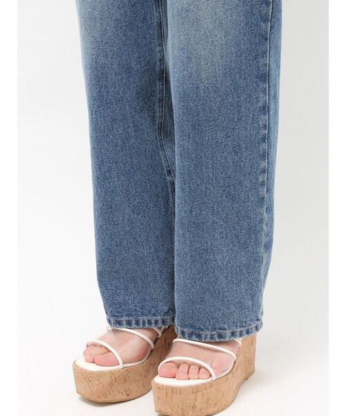 MERCURYDUO（マーキュリーデュオ）の「ストレートデニムパンツ（デニムパンツ・レディース・ライトブルー/ブルー・MEDIUM/SMALL）」の22枚目の写真