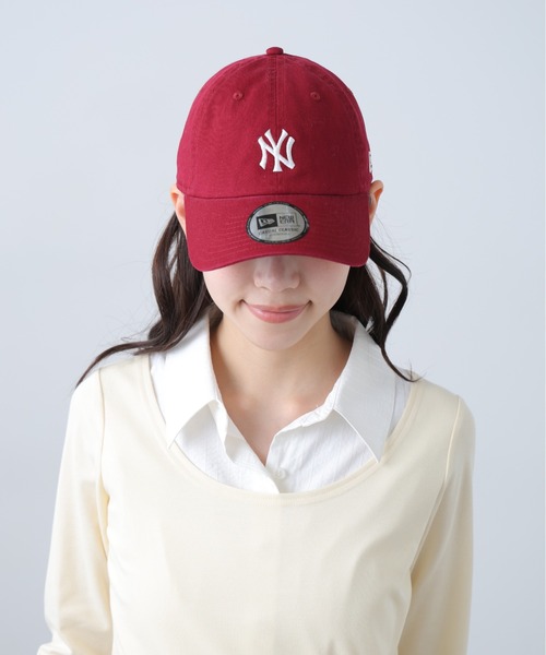 FREE'S MART（フリーズマート）の「◆〈NEW ERA〉CC MLB MID LOGO 別注色 キャップ（キャップ・レディース・グレー/レッド・ﾌﾘ-）」の2枚目の写真