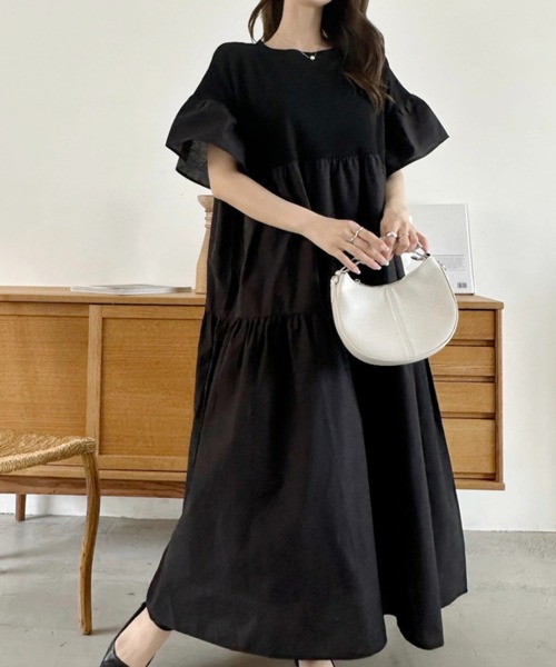 umune(ウムネ)の「ティアードワンピース ロング マキシ丈 フレア半袖 五分袖 無地 切り替え ゆったり 体型力バー 大人カジュアル きれいめ 春夏(ワンピース・レディース・ブラック/ライトグリーン/ブラウン・FREE)」の1枚目の写真