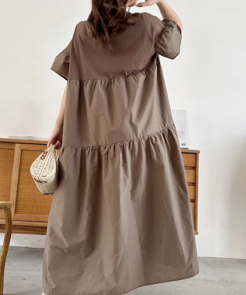 umune(ウムネ)の「ティアードワンピース ロング マキシ丈 フレア半袖 五分袖 無地 切り替え ゆったり 体型力バー 大人カジュアル きれいめ 春夏(ワンピース・レディース・ブラック/ライトグリーン/ブラウン・FREE)」の20枚目の写真