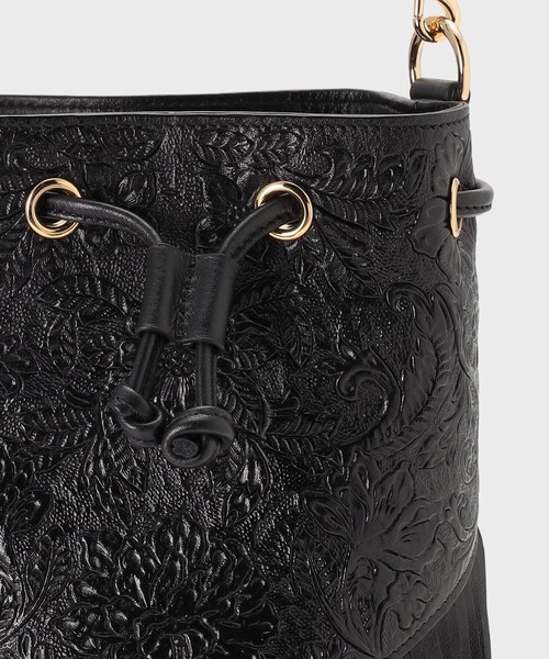 CARVING TRIBES(カービングトライブス)の「FringeBag(ショルダーバッグ・レディース・ブラック/ベージュ系その他・FREE)」の11枚目の写真