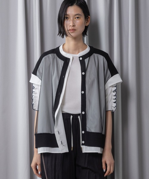 MARECHAL TERRE（マルシャルテル）の「シャツレイヤードコンビネーションカーディガン（カーディガン/ボレロ・レディース・イエロー系/ネイビー系/オフホワイト/ブラック・MEDIUM）」の2枚目の写真