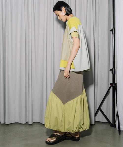 MARECHAL TERRE（マルシャルテル）の「シャツレイヤードコンビネーションカーディガン（カーディガン/ボレロ・レディース・イエロー系/ネイビー系/オフホワイト/ブラック・MEDIUM）」の9枚目の写真