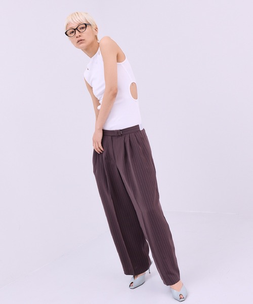 THINGS THAT MATTER(シングス ザット マター)の「RELAX CURVE PANTS / リラックス カーブ パンツ / ZOZOTOWN限定商品(スラックス・レディース・ブラウン/グレー/ブラック・1/2)」の10枚目の写真