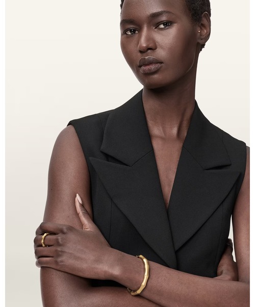 ALLSAINTS（オールセインツ）の「CLARA RING | CLARA リング（リング・レディース・ゴールド系その他・S/L/M）」の2枚目の写真