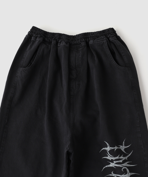 WISM(ウィズム)の「INTODUSK / イントゥダスク DUSTSHADOW CROPPED DENIM(その他パンツ・メンズ・ブラック・MEDIUM/SMALL)」の3枚目の写真