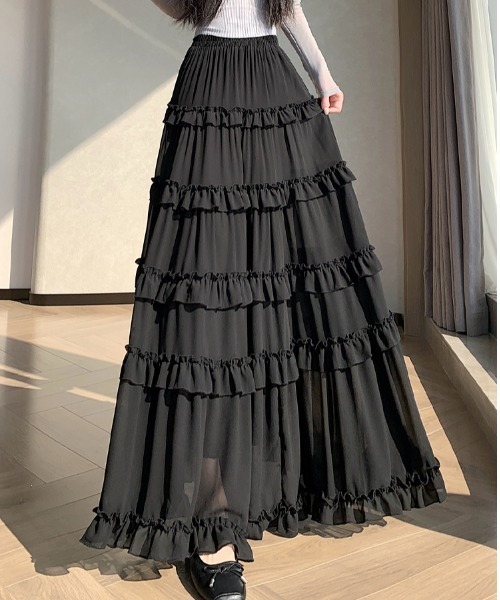 LUCPY(ラクピー)の「ティアードフリルAラインロングスカート(スカート・レディース・ホワイト/ブルー/ブラック・LARGE/MEDIUM/SMALL/X-LARGE)」の2枚目の写真