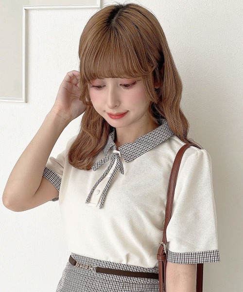 F i.n.t(フィント)の「【セットアップ対応】チェック使いリボンタイ付きポロシャツ/fint フィント(ポロシャツ・レディース・ホワイト×ブラウン/ネイビー・FREE)」の2枚目の写真