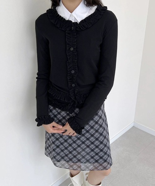 LYEON(リヨン)の「フリルテレコカーディガン(カーディガン/ボレロ・レディース・ブラック/アイボリー・FREE)」の2枚目の写真