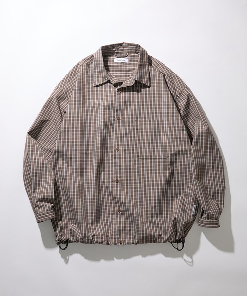 MAISON CLUB（メゾンクラブ）の「【MAISON CLUB】Broad Drawcord Box Shirt / ブロードドローコードボックスシャツ（シャツ/ブラウス・メンズ・サックスブルー/ブラック系1/ホワイト/ネイビー/サックスブルー系1/ブラウン系1/ブラック系その他2/グレイッシュベージュ/ブラック・L/M）」の5枚目の写真