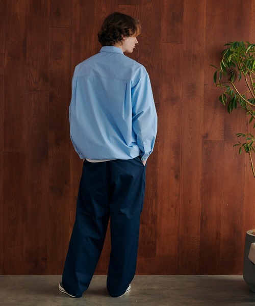 MAISON CLUB（メゾンクラブ）の「【MAISON CLUB】Broad Drawcord Box Shirt / ブロードドローコードボックスシャツ（シャツ/ブラウス・メンズ・サックスブルー/ブラック系1/ホワイト/ネイビー/サックスブルー系1/ブラウン系1/ブラック系その他2/グレイッシュベージュ/ブラック・L/M）」の14枚目の写真