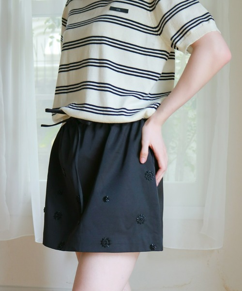 mic by Olu.(ミックバイオルドット)の「< ZOZOTOWN限定 >サテンビジュースカート(デニムスカート・レディース・アイボリー/ブラック・FREE)」の11枚目の写真
