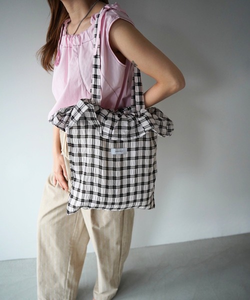 SANSeLF(サンセルフ)の「【SANSeLF】チェックフリルトートバッグ saa26s066(トートバッグ・レディース・ピンク/グリーン/ホワイト・FREE)」の6枚目の写真