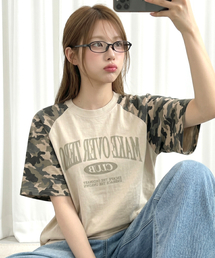 MOZMOZ（モズモズ）の「カモ配色レグランピグメントオーバーサイズ半袖Tシャツベージュ（Tシャツ/カットソー）」