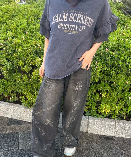 UNDERWRAPS(アンダーラップス)の「ピグメント加工 ロゴプリント 袖フリル 半袖Tシャツ(Tシャツ/カットソー・レディース・グリーン/ブラック/ブルー・L/M)」の1枚目の写真