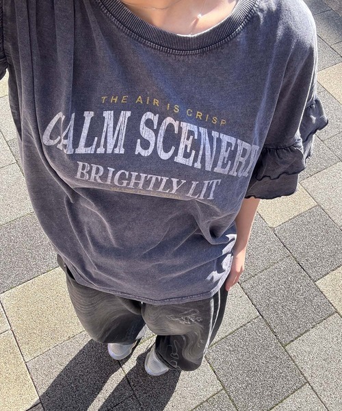 UNDERWRAPS(アンダーラップス)の「ピグメント加工 ロゴプリント 袖フリル 半袖Tシャツ(Tシャツ/カットソー・レディース・グリーン/ブラック/ブルー・L/M)」の9枚目の写真