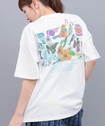 チチカカ（チチカカ）の「go slow caravan USAコットンスクエアロゴTシャツ【ユニセックス】（Tシャツ/カットソー）」