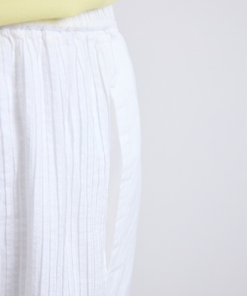 vent blanc(ヴァンブラン)の「vent blanc ヴァンブラン コットンローン サイドピンタック 切り替えパンツ(その他パンツ・レディース・ブラック/オフホワイト/インディゴブルー・FREE)」の16枚目の写真