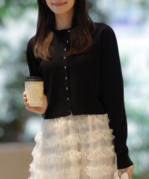 Human 2nd Occasion(ヒューマンセカンドオケージョン)の「ショルダータックパフスリーブニットカーディガン(カーディガン/ボレロ・レディース・ナチュラル/ブラック・FREE)」の6枚目の写真