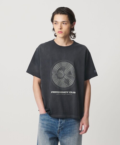 Russell Athletic × Ryu Goda × monkey time＞FREQUENCY CLUB Tシャツ
