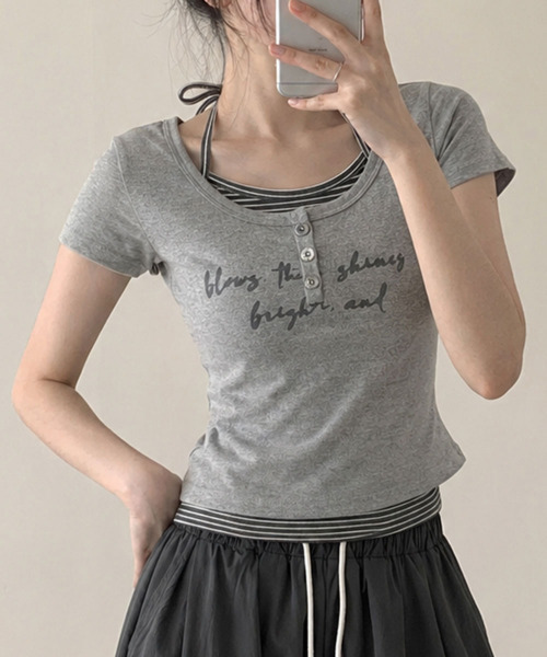 VIVID LADY(ビビッドレディー)の「ボーダー柄ホルタードッキング フェイクレイヤードトップス(Tシャツ/カットソー・レディース・グレー/アイボリー/ブラック/ライトブルー・FREE)」の4枚目の写真