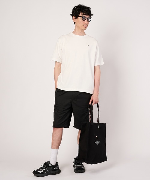 Arnold Palmer(アーノルドパーマー)の「AP エンボスロゴ Tシャツ(Tシャツ/カットソー・メンズ・グレー/ブラック/ホワイト・L/M/LL)」の5枚目の写真