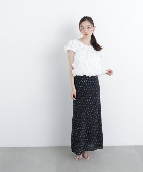 NATURAL BEAUTY BASIC（ナチュラルビューティーベーシック）の「バックリボンシャーリングブラウス（シャツ/ブラウス・レディース・オフホワイト/ブラック・FREE）」の18枚目の写真