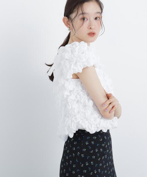 NATURAL BEAUTY BASIC（ナチュラルビューティーベーシック）の「バックリボンシャーリングブラウス（シャツ/ブラウス・レディース・オフホワイト/ブラック・FREE）」の19枚目の写真