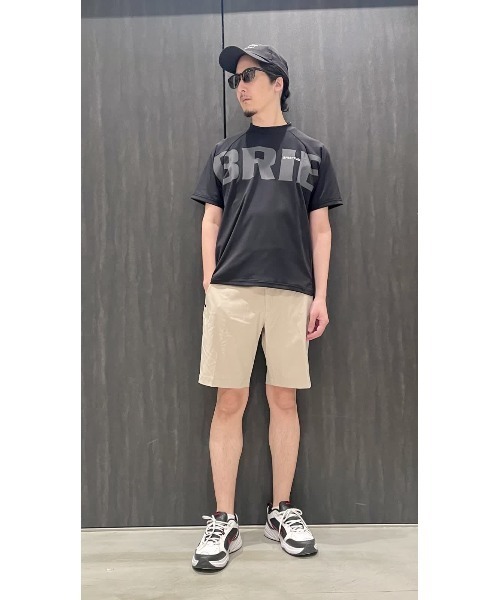 BRIEFING(ブリーフィング)の「【BRIEFING GOLF/ブリーフィングゴルフ】MEN’S COOLCORE LOGO ELASTIC SHORT PANTS(その他パンツ・メンズ・ベージュ/グレー/ブラック・M/L/XL)」の4枚目の写真