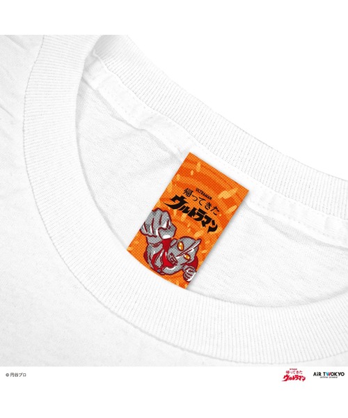 AIR TWOKYO(エアトゥーキョー)の「「ウルトラマンシリーズ」 第2弾 アメコミイラストTシャツ 5(ウルトラセブン&ウルトラマンジャック)(Tシャツ/カットソー・メンズ・ブラック/ホワイト・XX-LARGE/X-LARGE/LARGE/MEDIUM/SMALL)」の4枚目の写真