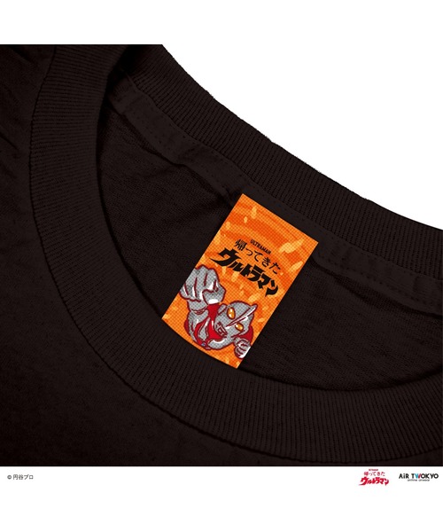 AIR TWOKYO(エアトゥーキョー)の「「ウルトラマンシリーズ」 第2弾 アメコミイラストTシャツ 5(ウルトラセブン&ウルトラマンジャック)(Tシャツ/カットソー・メンズ・ブラック/ホワイト・XX-LARGE/X-LARGE/LARGE/MEDIUM/SMALL)」の6枚目の写真