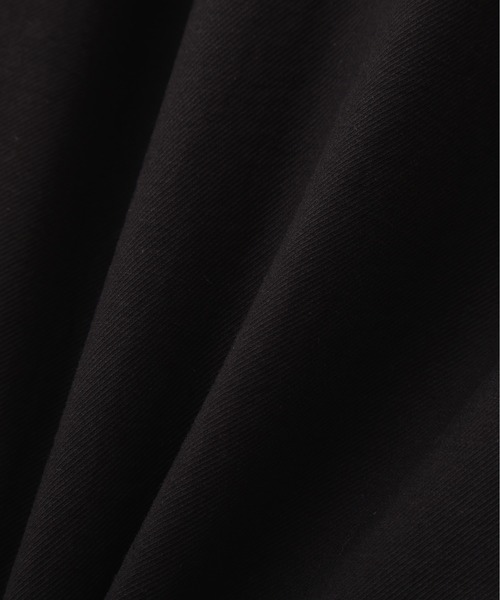 MHL.(エムエイチエル)の「LIGHTWEIGHT COTTON NYLON TWILL(その他パンツ・レディース・ボルドー/ブラック・1/0/3/2)」の5枚目の写真