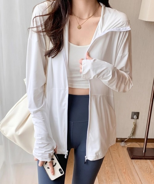 yuue' ( wear )（ユーイ）の「指穴付きラッシュガード長袖パーカー/UVカットフーディー（パーカー・レディース・ブラック/グレー/ホワイト・FREE）」の18枚目の写真
