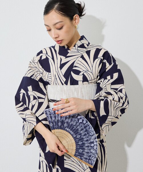 Whim Gazette(ウィムガゼット)の「扇子(和装小物・レディース・ネイビー/ベージュ・FREE)」の5枚目の写真